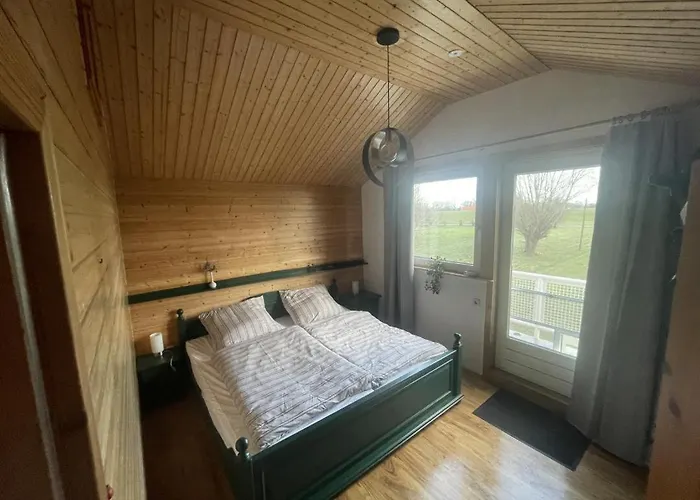 Neu! Das Kleine Rote Hoch-Haus