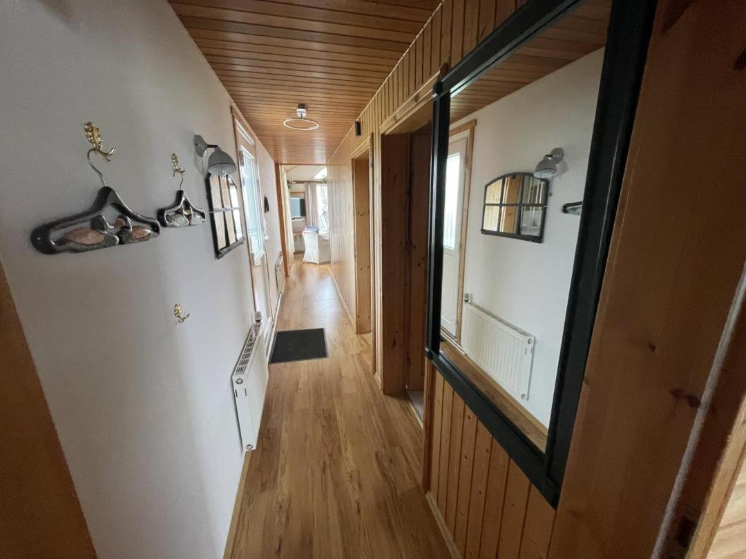Neu! Kleine Rote Hoch-haus Ferienhaus